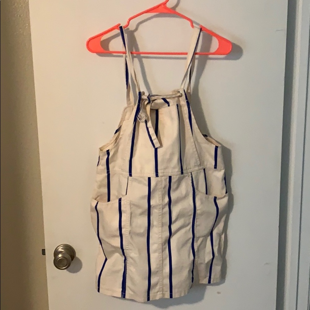 Overall dress